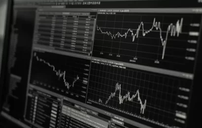 Finansai